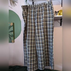 Wide leg plaid pants